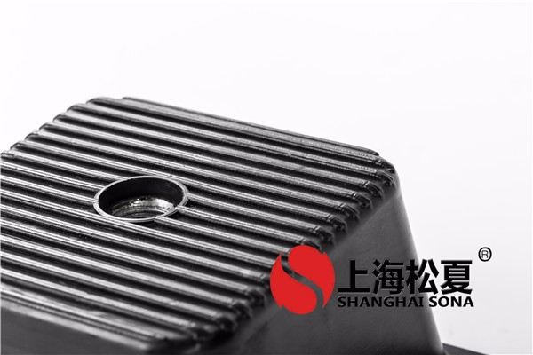 橡膠減震器的優(yōu)點(diǎn)及主要特點(diǎn)。